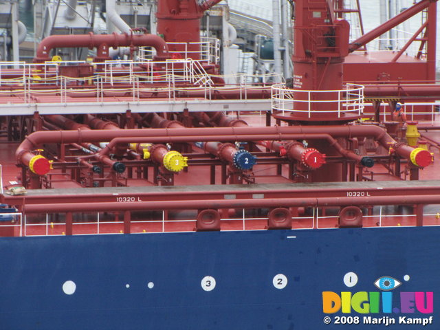 SX01193 Colour coded connectors on oil tanker